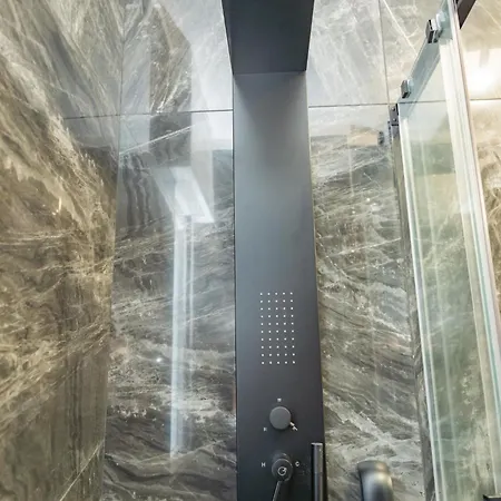 Domus Herculaneum Jacuzzi